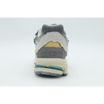 New Balance 2002R Sneakers (M2002RDA)