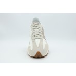 New Balance 327 Sneakers (U327LZ)