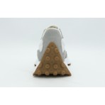 New Balance 327 Sneakers (W3279NT)