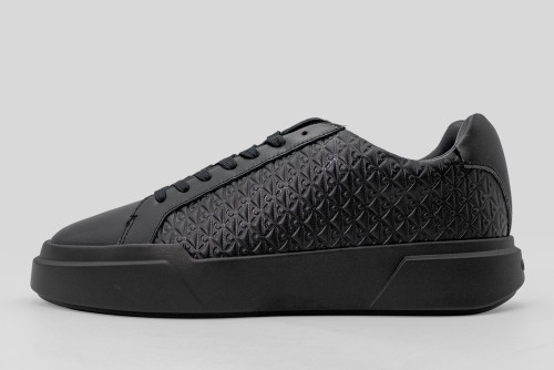 Calvin Klein Durable Traction Logo Sneakers (YM0YM01383 0GJ)