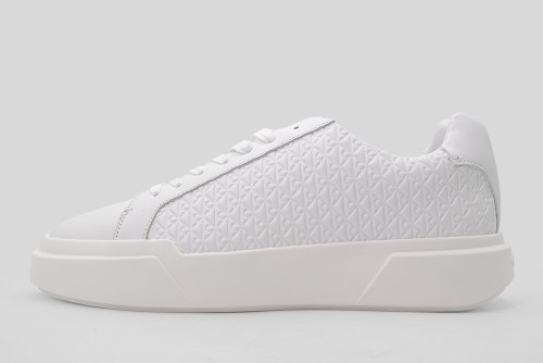 Calvin Klein Durable Traction Logo Sneakers (YM0YM01383 0K4)