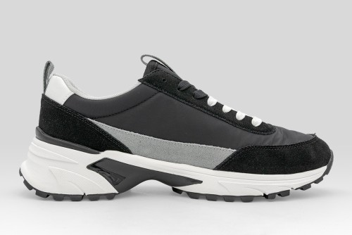 Calvin Klein Trailblazer Suede Runner Sneakers (YM0YM01459 01H)