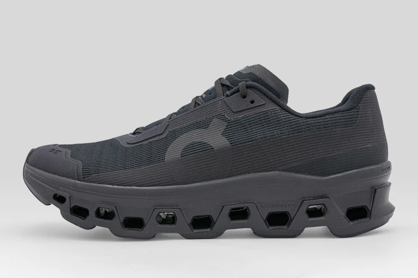 On Cloudmonster Void Ανδρικά Sneakers Μαύρα