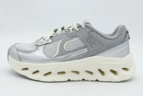 On Cloudtilt Arc Sneakers (3WG30313228)