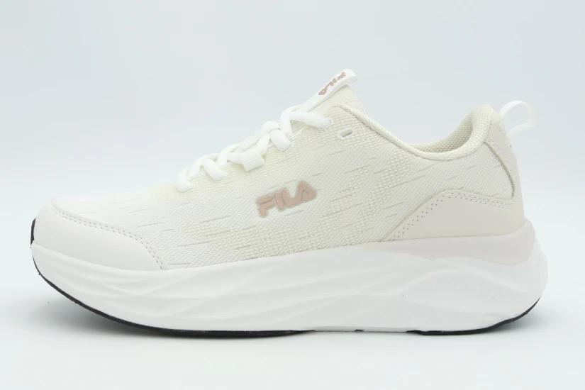 Fila Lana 4 Nanobionic Αθλητικά Παπούτσια για Τρέξιμο Εκρού
