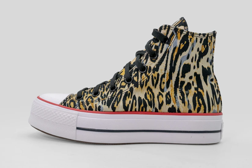 Converse Chuck Taylor All Star Lift Platform Sneakers