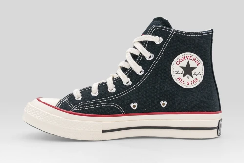 Converse Chuck 70 Hearts Sneakers (A19061C)