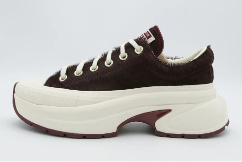 Converse Run Star Crush Sneakers (A22399C)