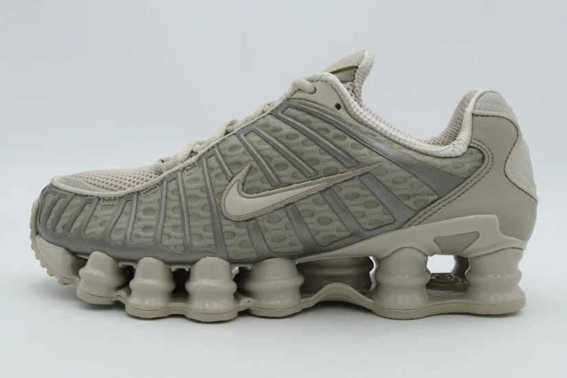 Nike Shox TL Γυναικεία Sneakers Εκρού, Μπεζ, Γκρι