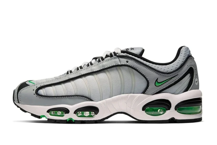 Nike Air Max Tailwind Iv (CD0456 001)