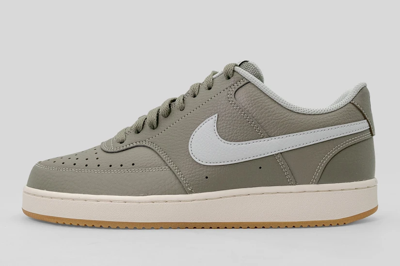 Nike Court Vision Low Ανδρικά Sneakers Χακί, Λευκά