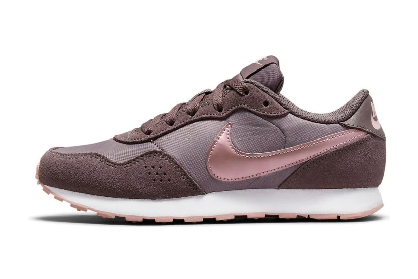 Nike Md Valiant Sneakers (CN8558 200)