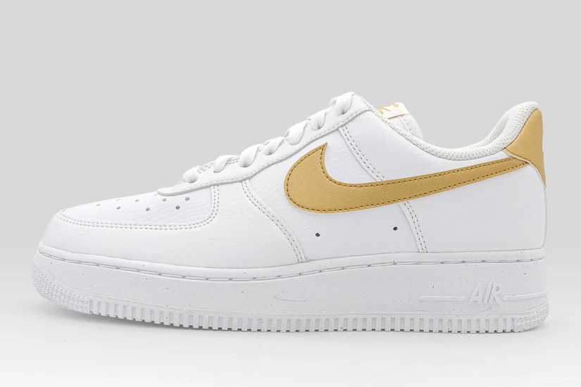 Nike Air Force 1 07 Next Nature Sneakers Λευκά, Χρυσά