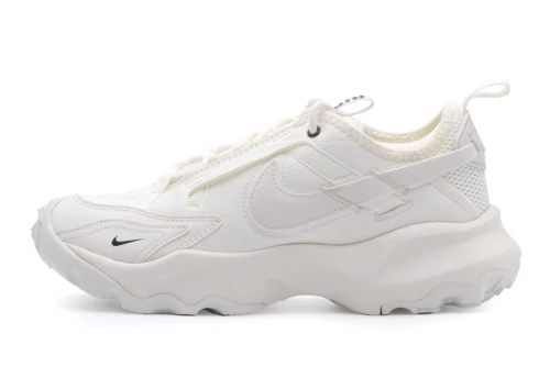 Nike Tc 7900 Sneakers (DD9682 100)