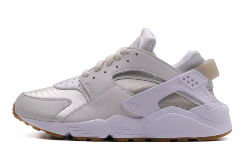 Nike Air Huarache Γυναικεία Sneakers Λευκά, Μπεζ