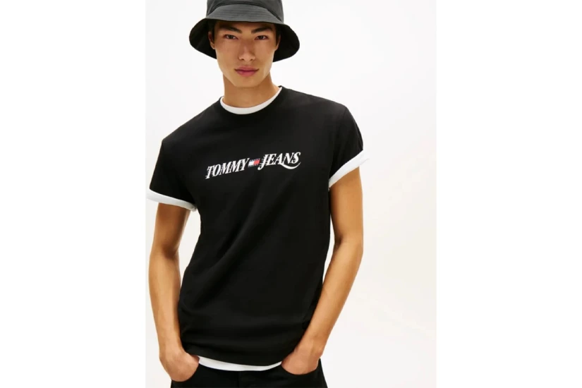 Tommy Jeans Regular Fit Vintage Logo Ανδρικό Κοντομάνικο T-Shirt Μαύρο, Εκρού
