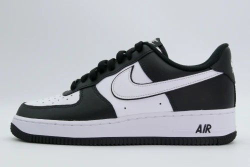 Nike Air Force 1 07 Sneakers (DV0788 001)