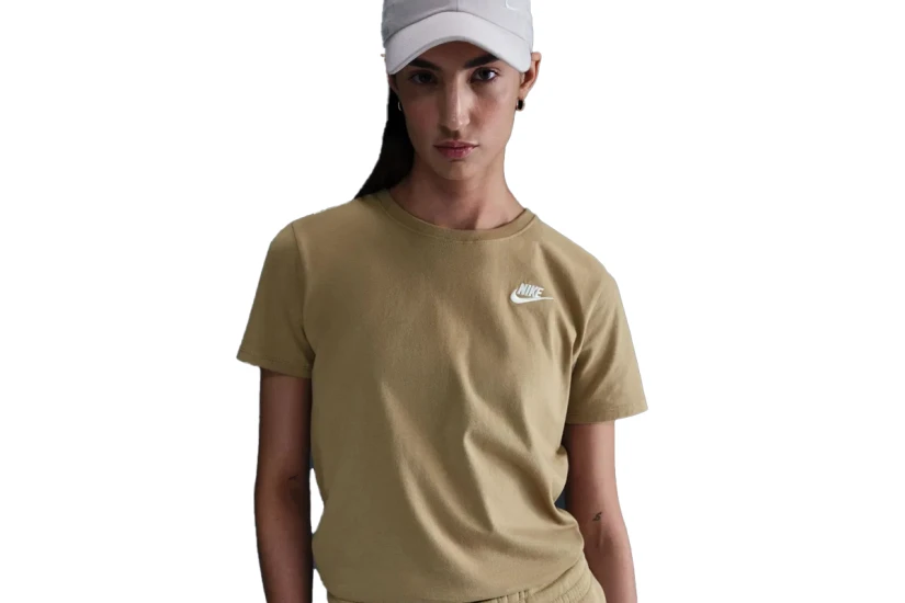 Nike Sportswear Club Essentials Γυναικείο Κοντομάνικο T-Shirt Μπεζ
