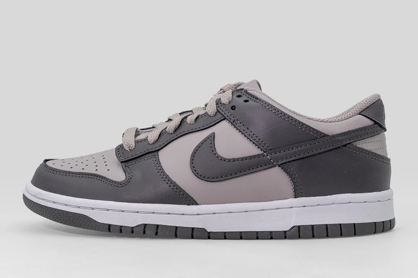 Nike Dunk Low Sneakers Ανθρακί, Γκρι