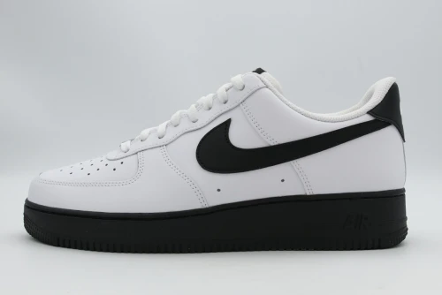 Nike Air Force 1 07 Sneakers (FJ4146 129)