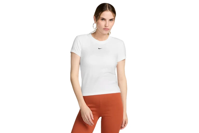 Nike Sportswear Chill Knit Γυναικείο Κοντομάνικο T-Shirt Λευκό