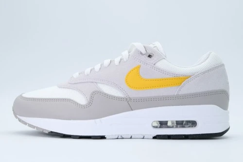 Nike Air Max 1 Ess Sneakers (FZ5808 105)