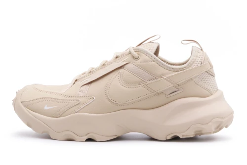 Nike W Tc 7900 Sneakers (HF1055 133)