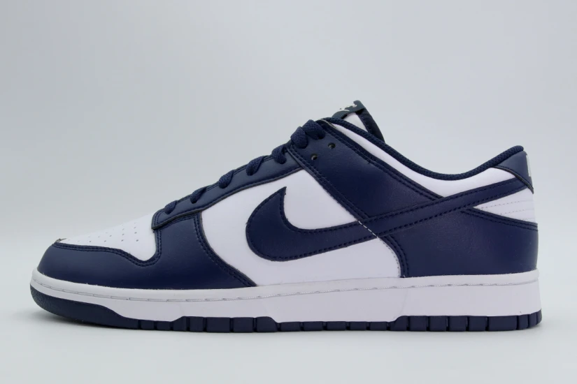 Nike Dunk Low Retro Ανδρικά Sneakers Λευκά, Μπλε Σκούρο