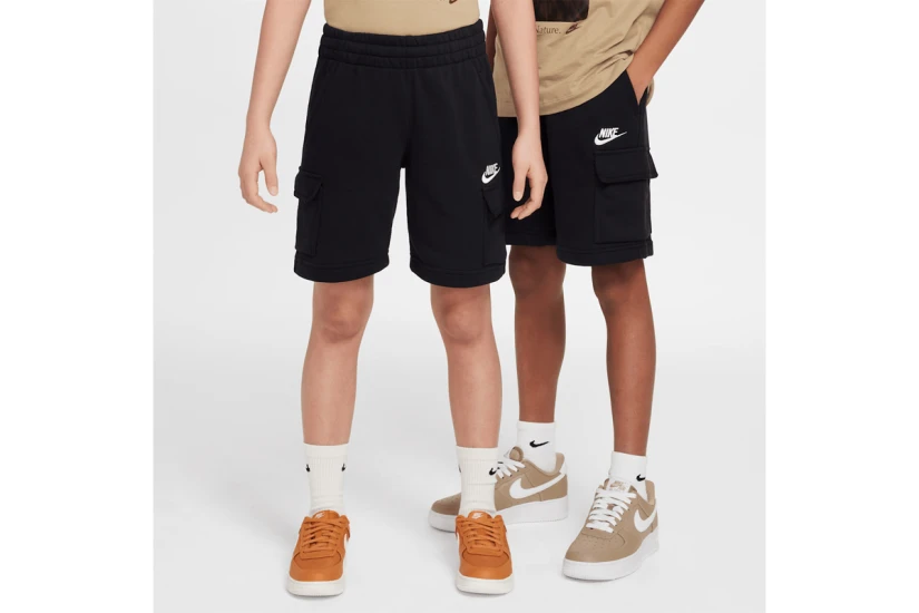 Nike Sportswear Club French Terry Cargo Αθλητική Βερμούδα Μαύρη
