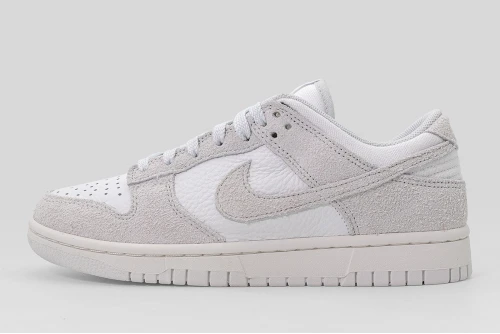 Nike Dunk Low Sneakers (HJ5777 100)