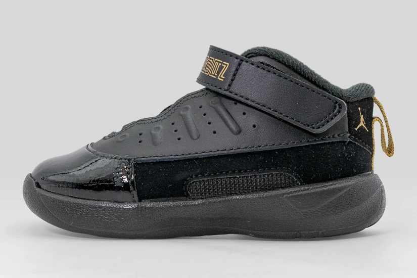 Jordan Max Aura 7 Βρεφικά Sneakers Μαύρα