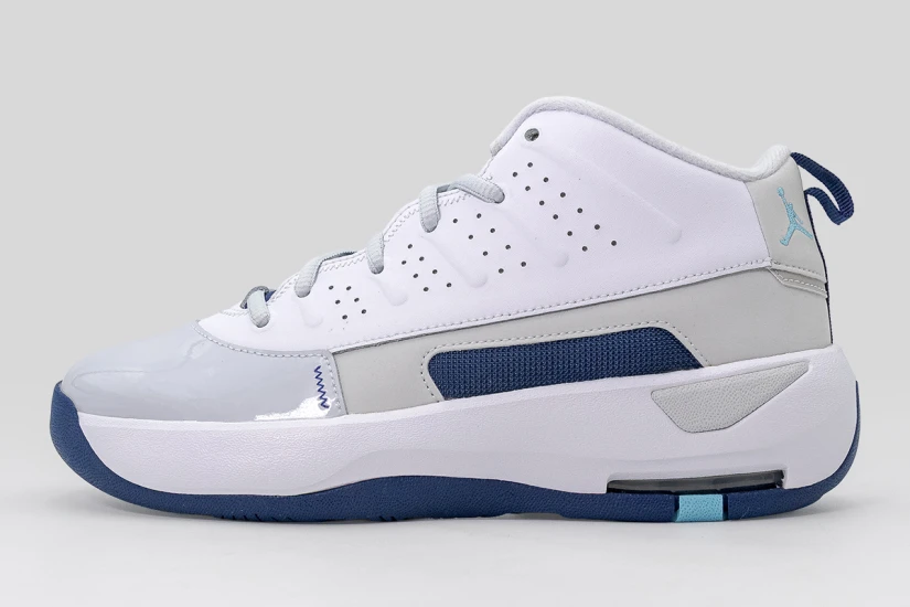 Jordan Max Aura 7 Sneakers Λευκά, Μπλε, Γκρι Ανοιχτό