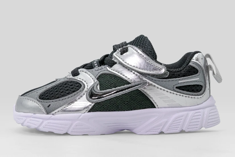 Nike V5 RNR Βρεφικά Sneakers Μαύρα, Ασημί, Ανθρακί