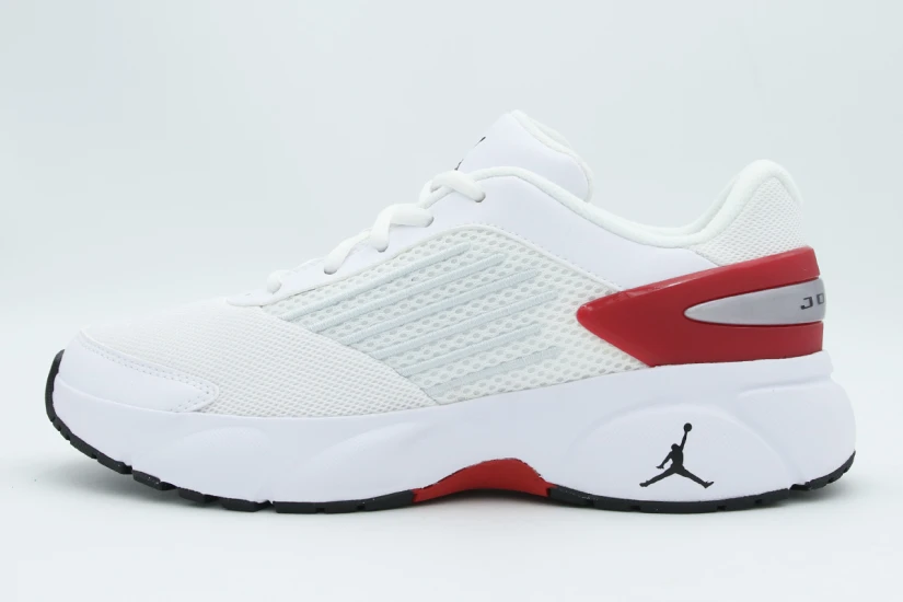 Jordan Trunner Flow Γυναικεία Sneakers Λευκά, Κόκκινα, Ασημί, Μαύρα