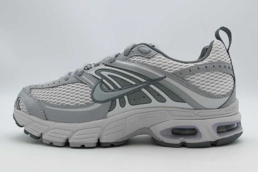 Nike Air Max Moto 2K Sneakers (IQ9430 002)