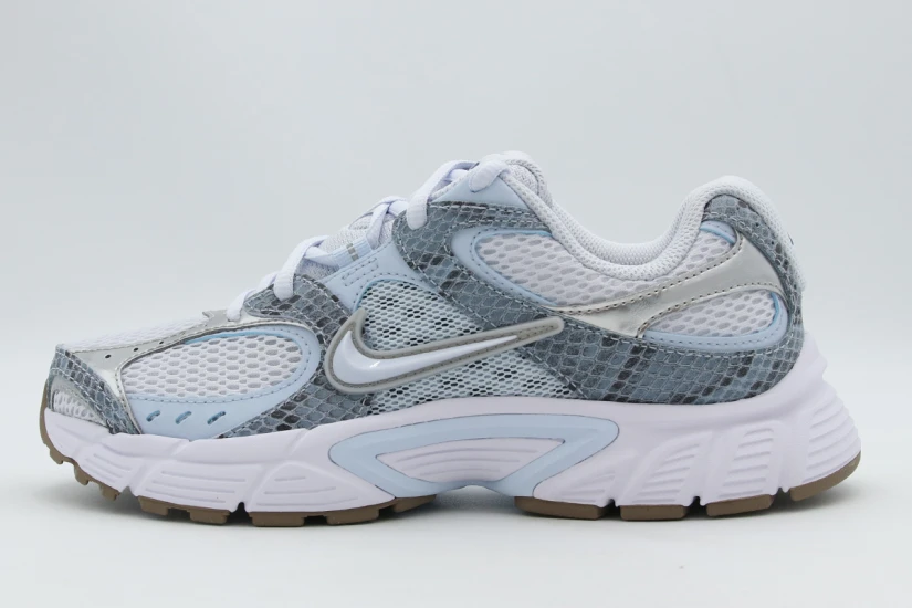 Nike V5 Rnr Premium Sneakers (IR1381 001)