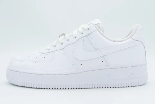 Nike Air Force 1 07 Sneakers (IR5450 100)
