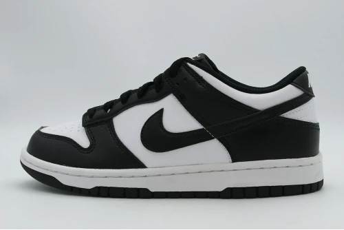 Nike Dunk Low Sneakers (IU7766 100)