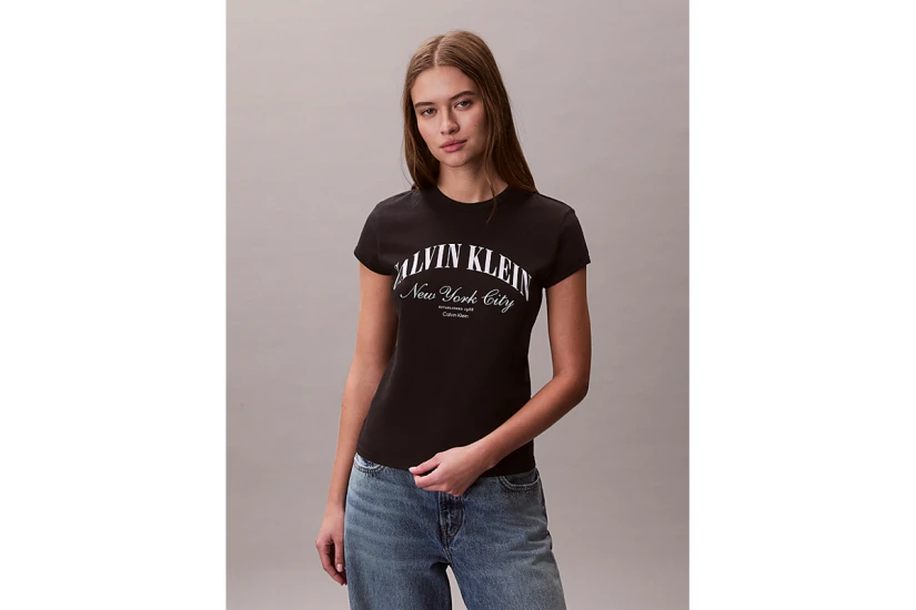 Calvin Klein Slim Varsity Logo Γυναικείο Κοντομάνικο T-Shirt Μαύρο, Εκρού