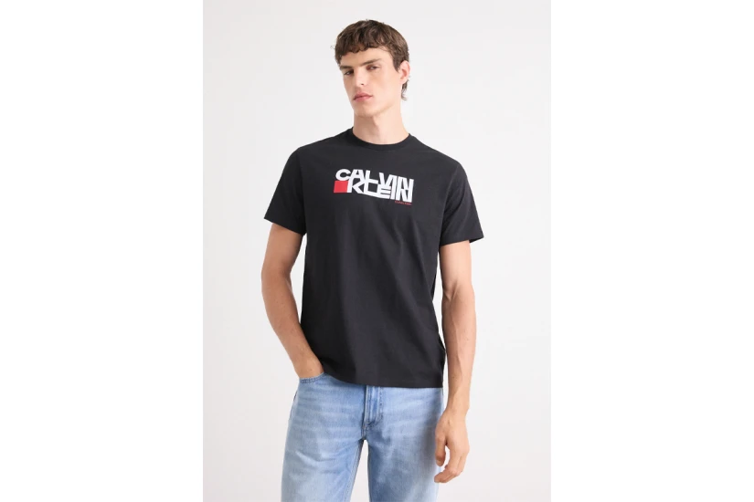 Calvin Klein Redbox Graphic Ανδρικό Κοντομάνικο T-Shirt Μαύρο