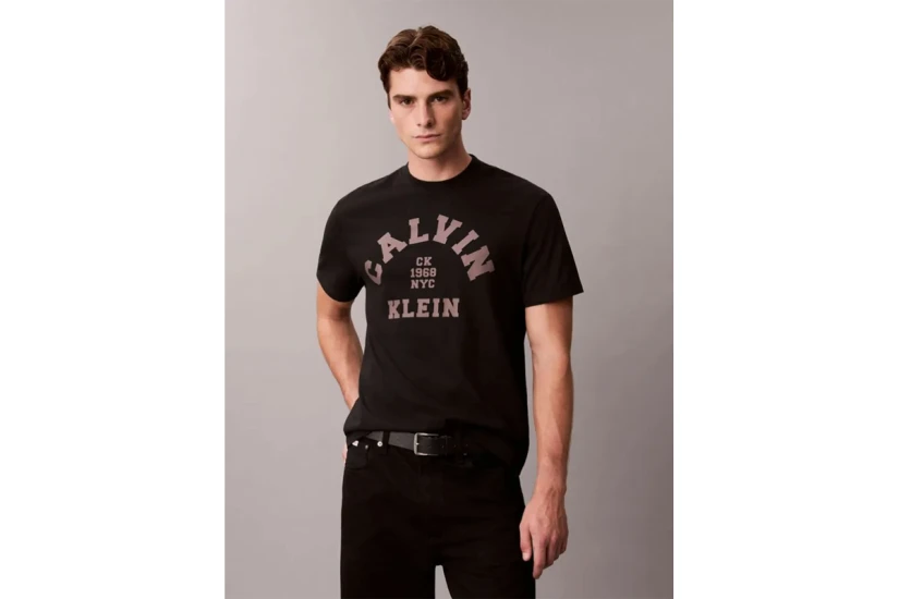 Calvin Klein Varsity Logo Graphic Ανδρικό Κοντομάνικο T-Shirt Μαύρο