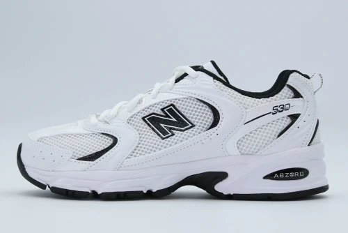 New Balance 530 Sneakers (MR530EWB)