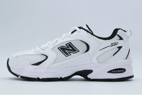 New Balance 530 Sneakers (MR530EWB)