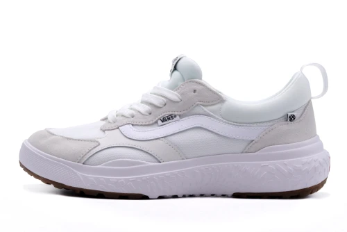 Vans M Ultrarange Neo Vr3 Sneakers (VN000BCEW001)