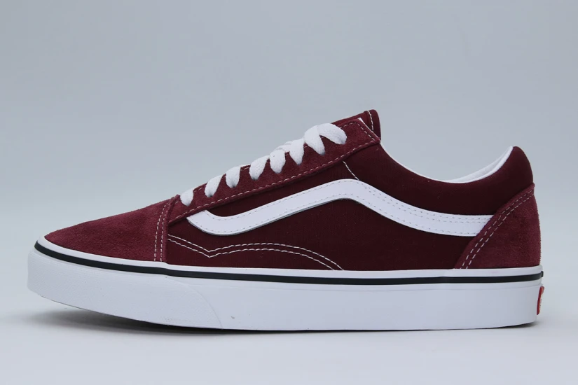 Vans Old Skool Unisex Sneakers Βυσσινί, Λευκά