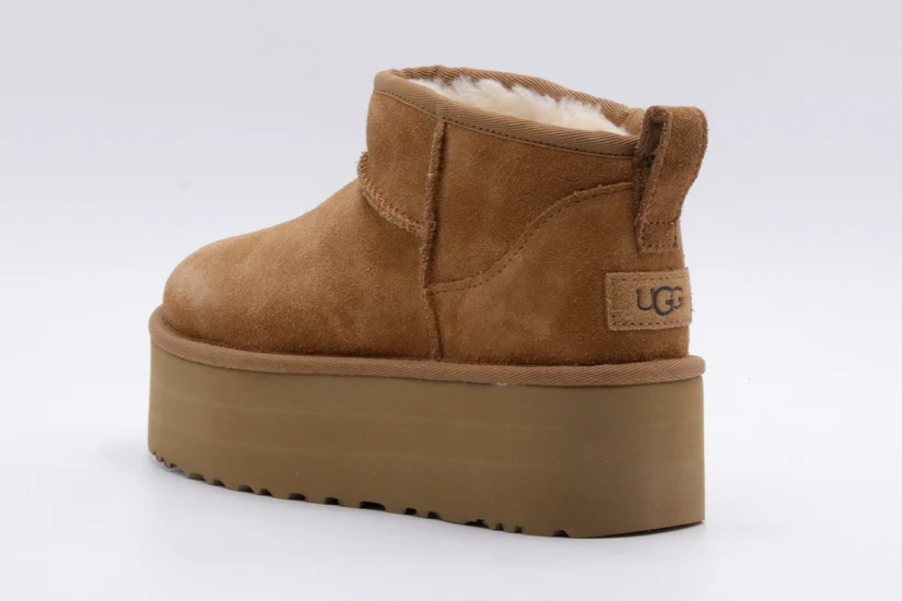 Ugg Classic Ultra Mini Platform Γυναικεία Μποτάκια Καφέ