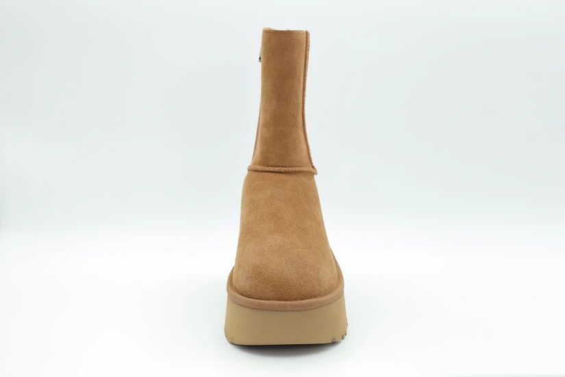Ugg Classic Twin Seam New Heights Γυναικεία Μποτάκια Καφέ