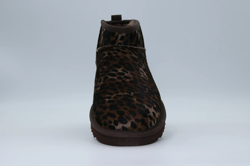 Ugg Classic Ultra Mini Caspian Γυναικεία Μποτάκια Καφέ, Μαύρα