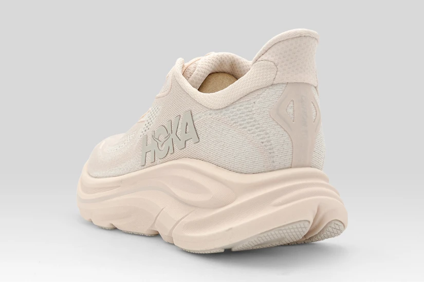 Hoka One One Clifton 10 Αθλητικά Παπούτσια για Τρέξιμο Σομόν