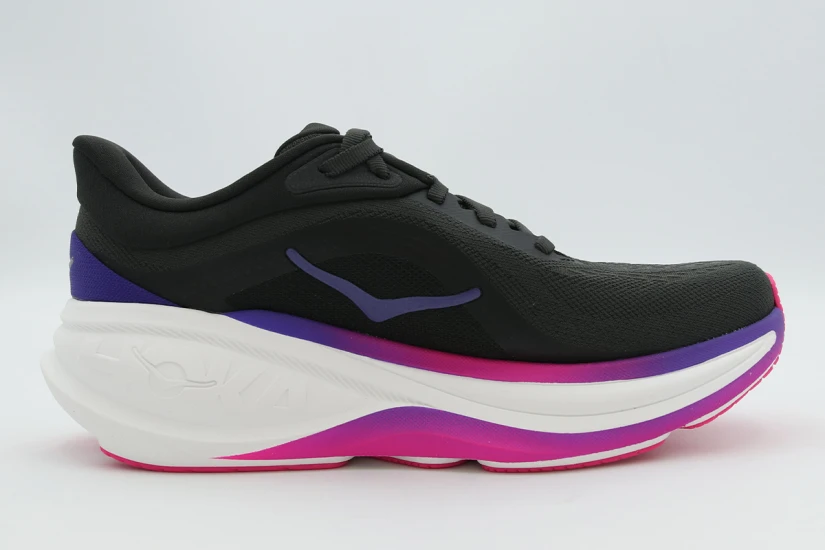 Hoka One One Clifton Pro Γυναικεία Αθλητικά Παπούτσια για Τρέξιμο Μαύρα, Λευκά, Μωβ, Φούξια